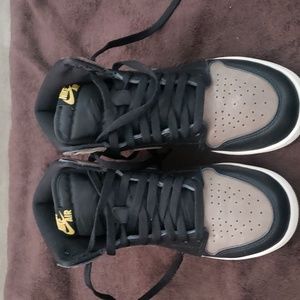 Air Jordan 1 Retro High OG Palomino